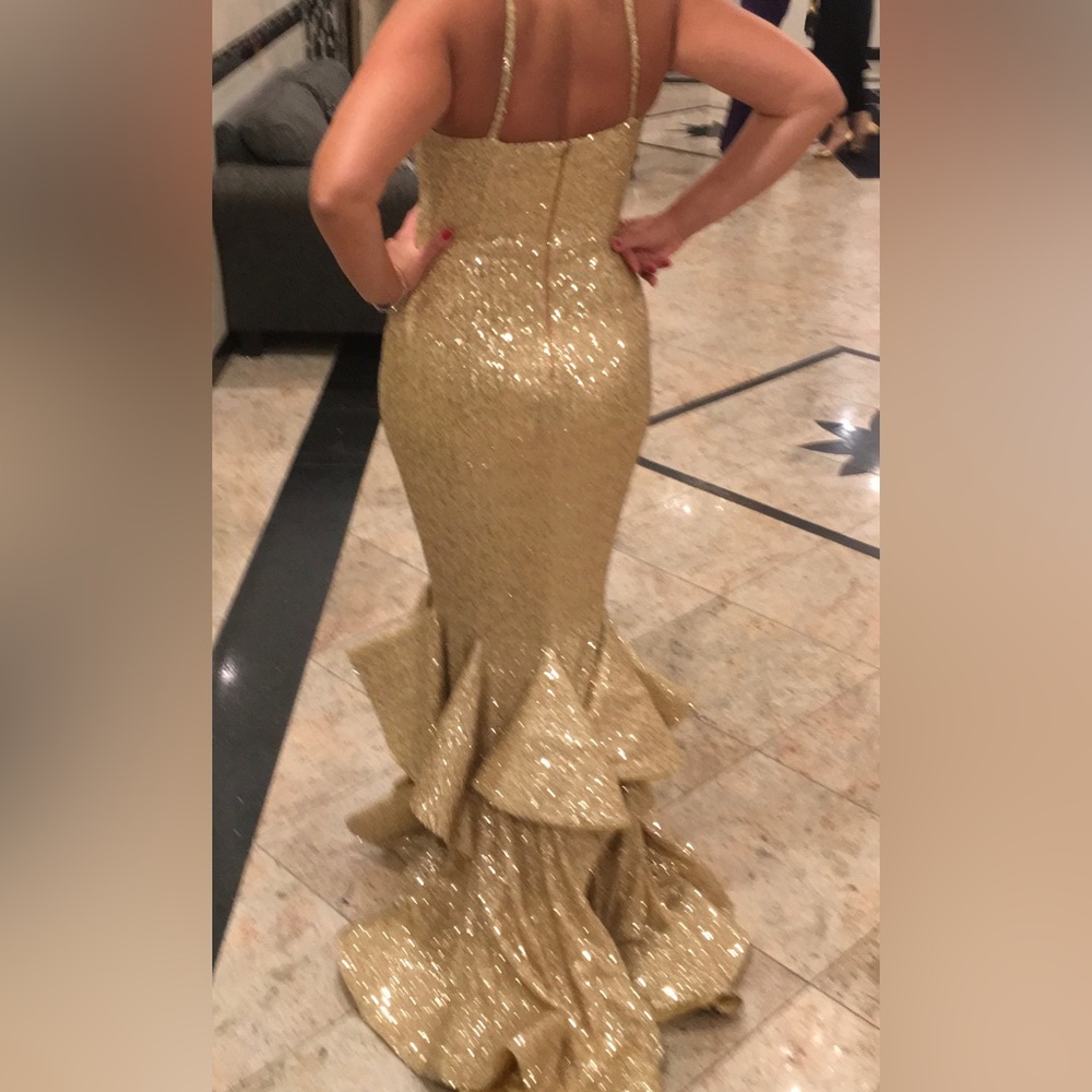 Gorgeous Portia & Scarlett evening gown